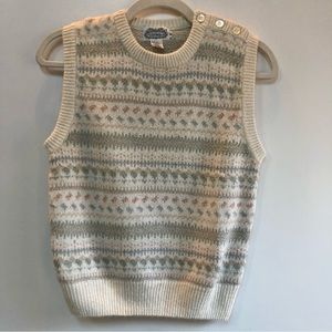 the Villager 80’s vintage cream fair isle silk angora blend sweater vest size M